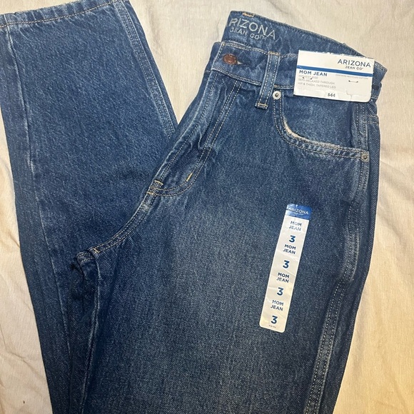 Arizona Jean Company Mom Blue Jeans - Picture 1 of 3